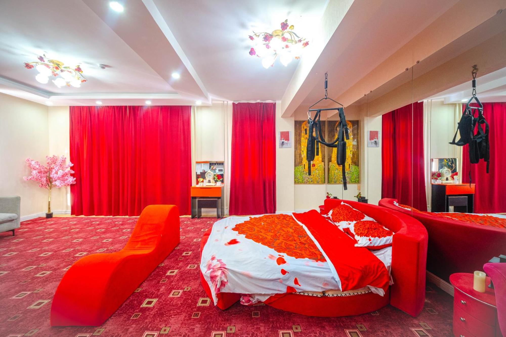Eagle Town Serviced Apartment Уланбатар Екстериор снимка
