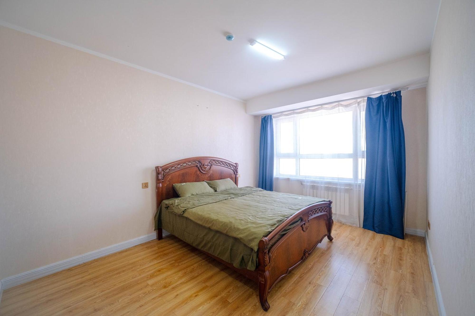 Eagle Town Serviced Apartment Уланбатар Екстериор снимка