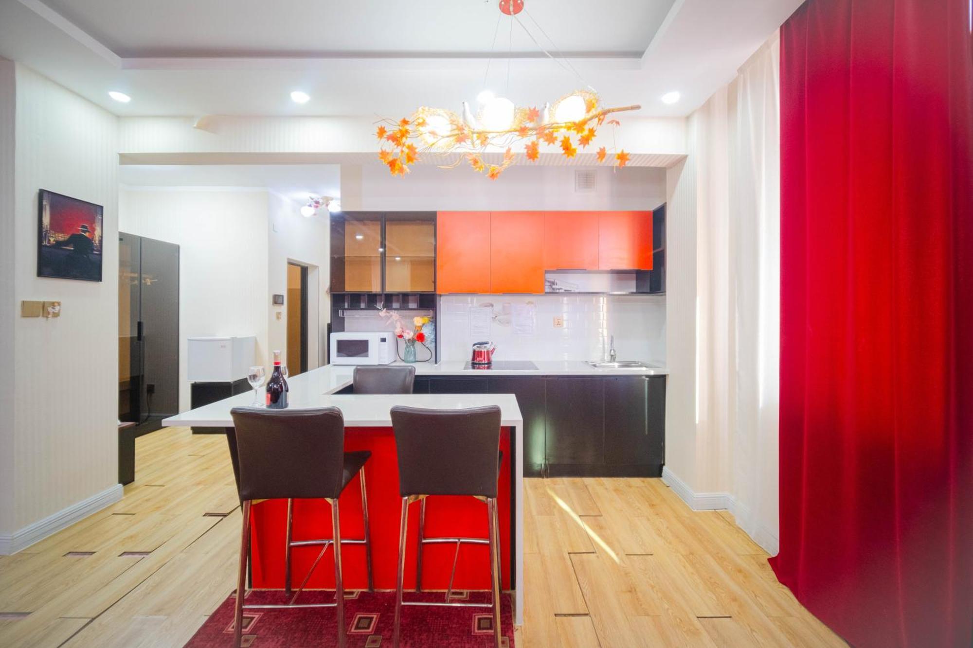 Eagle Town Serviced Apartment Уланбатар Екстериор снимка