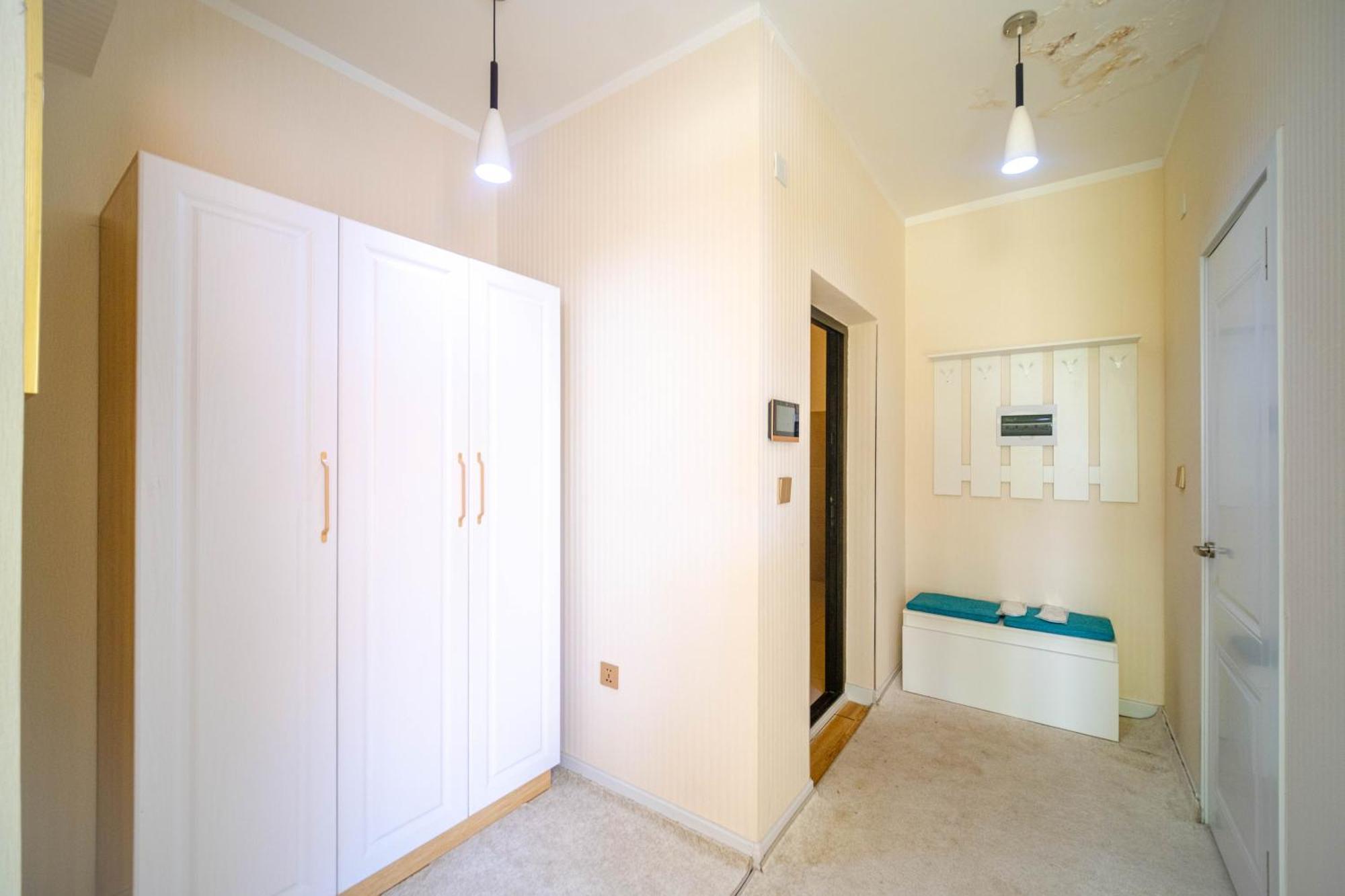 Eagle Town Serviced Apartment Уланбатар Екстериор снимка