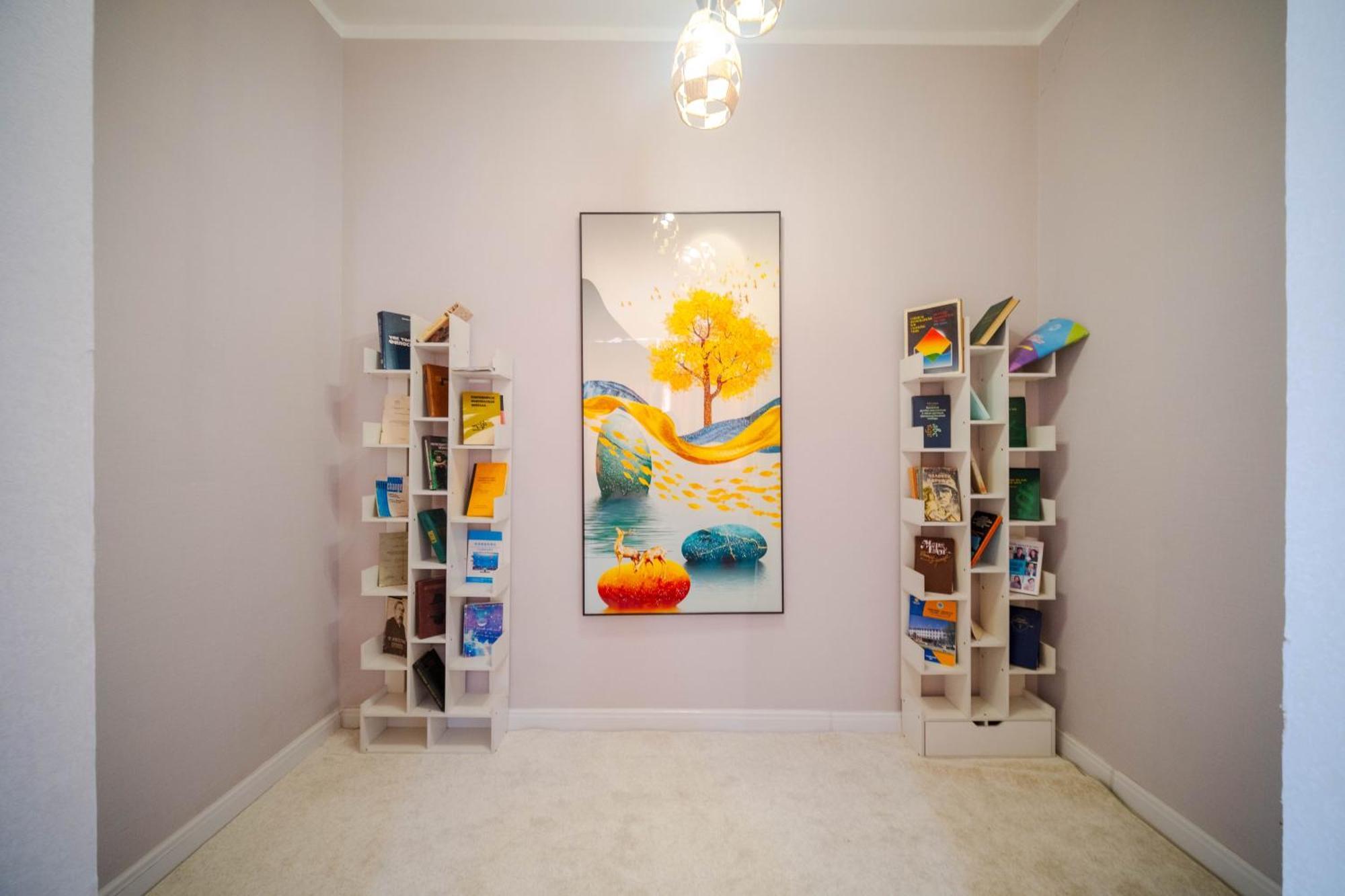 Eagle Town Serviced Apartment Уланбатар Екстериор снимка